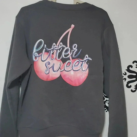 Grey crew cut sweatshirt - Picture 2 of 4